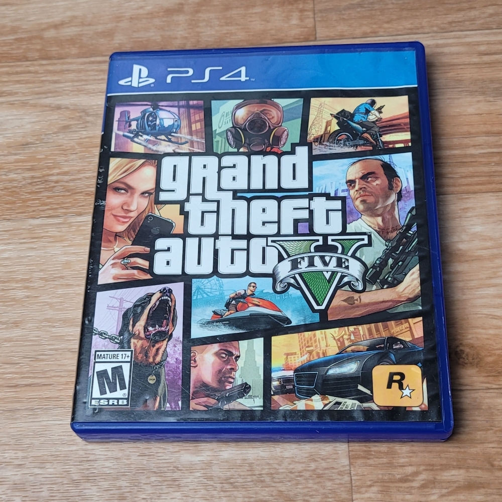 Grand Theft Auto V GTA 5 PlayStation 4 PS4 Complete Game Disc Manual USA Version